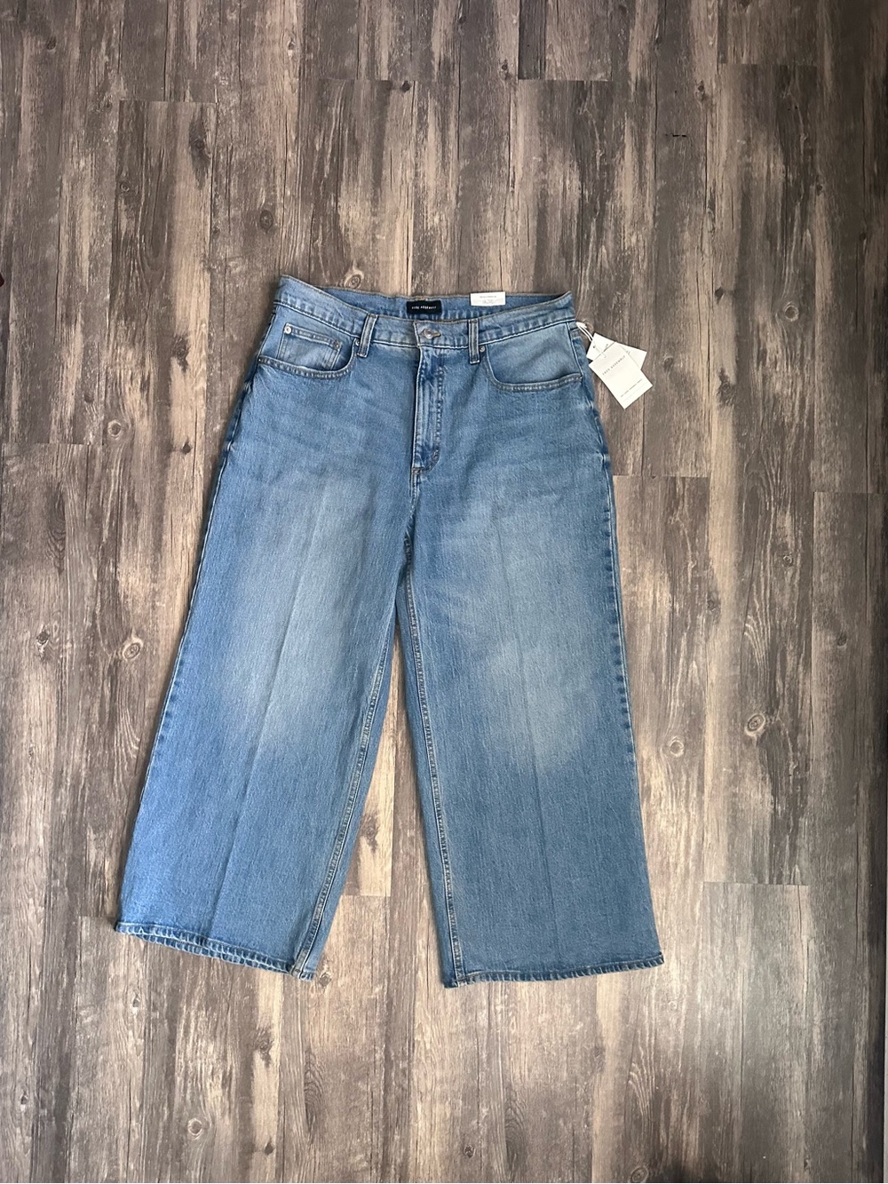 Free Assembly High Rise Five-Pocket Cropped Wide-Leg Jeans Size 16 Plus Size
